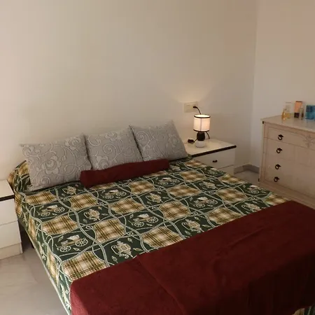 Apartment 101354 2 Bedroom By Mo